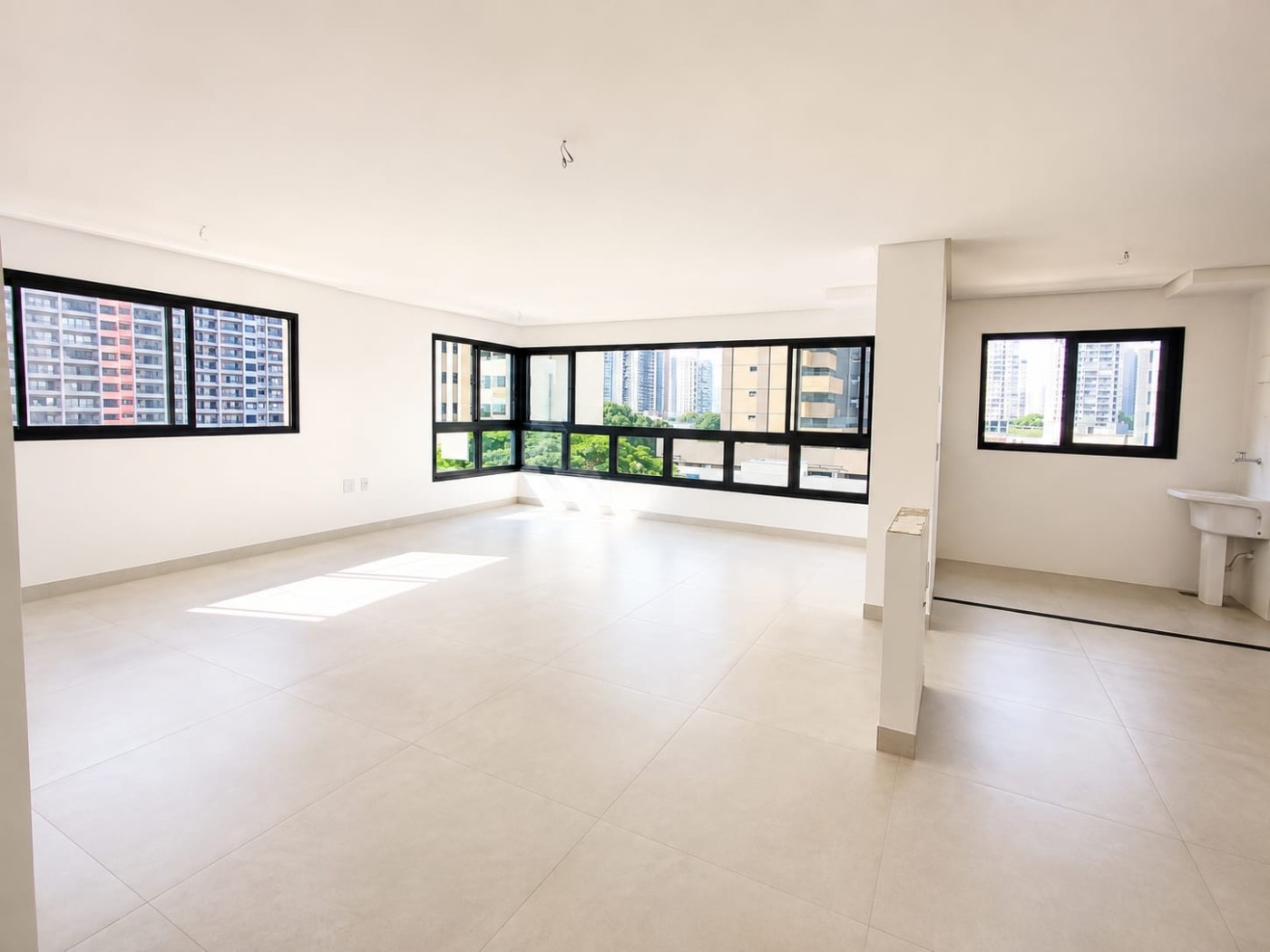 Apartamento, 3 quartos, 117 m² - Foto 1