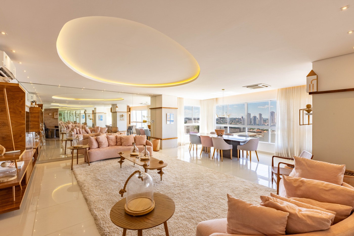 Apartamento para Venda em Goiânia, Setor Marista, 3 dormitórios, 3 suítes, 5 banheiros,