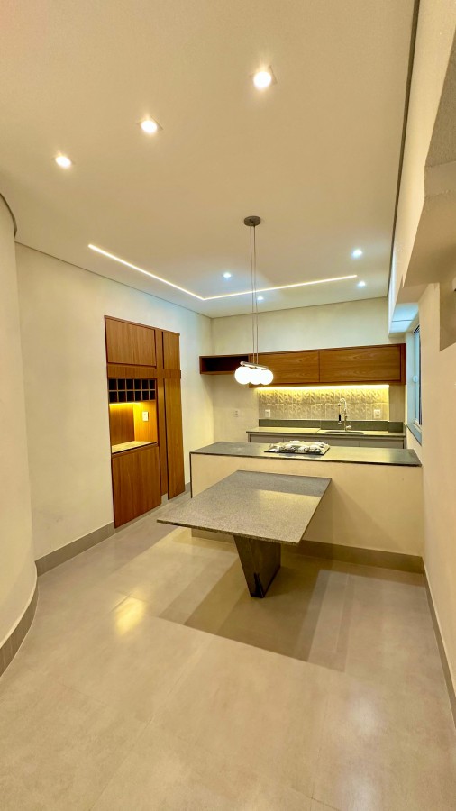 Apartamento no Jardim Goiás com lazer completo e alto padrão