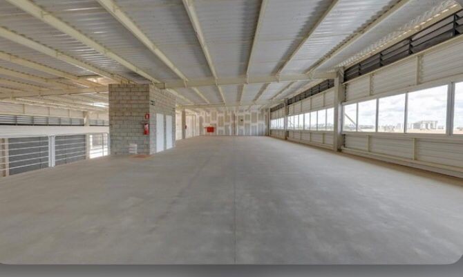 Galpão modular para alugar em Goiânia com pátio