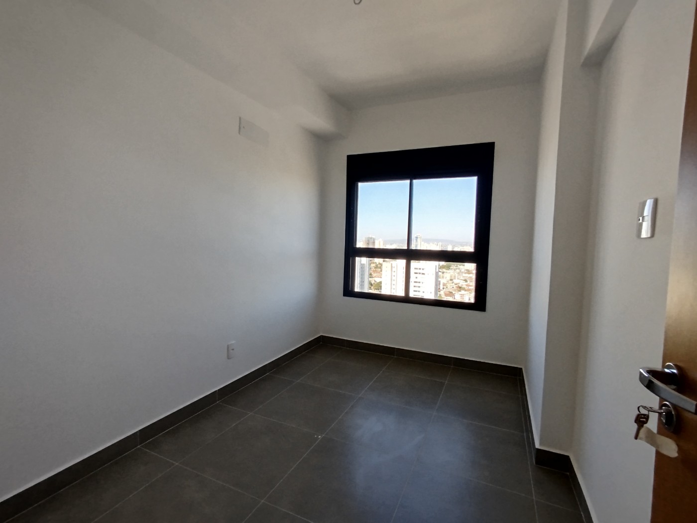 3 Quartos com suites a venda bueno