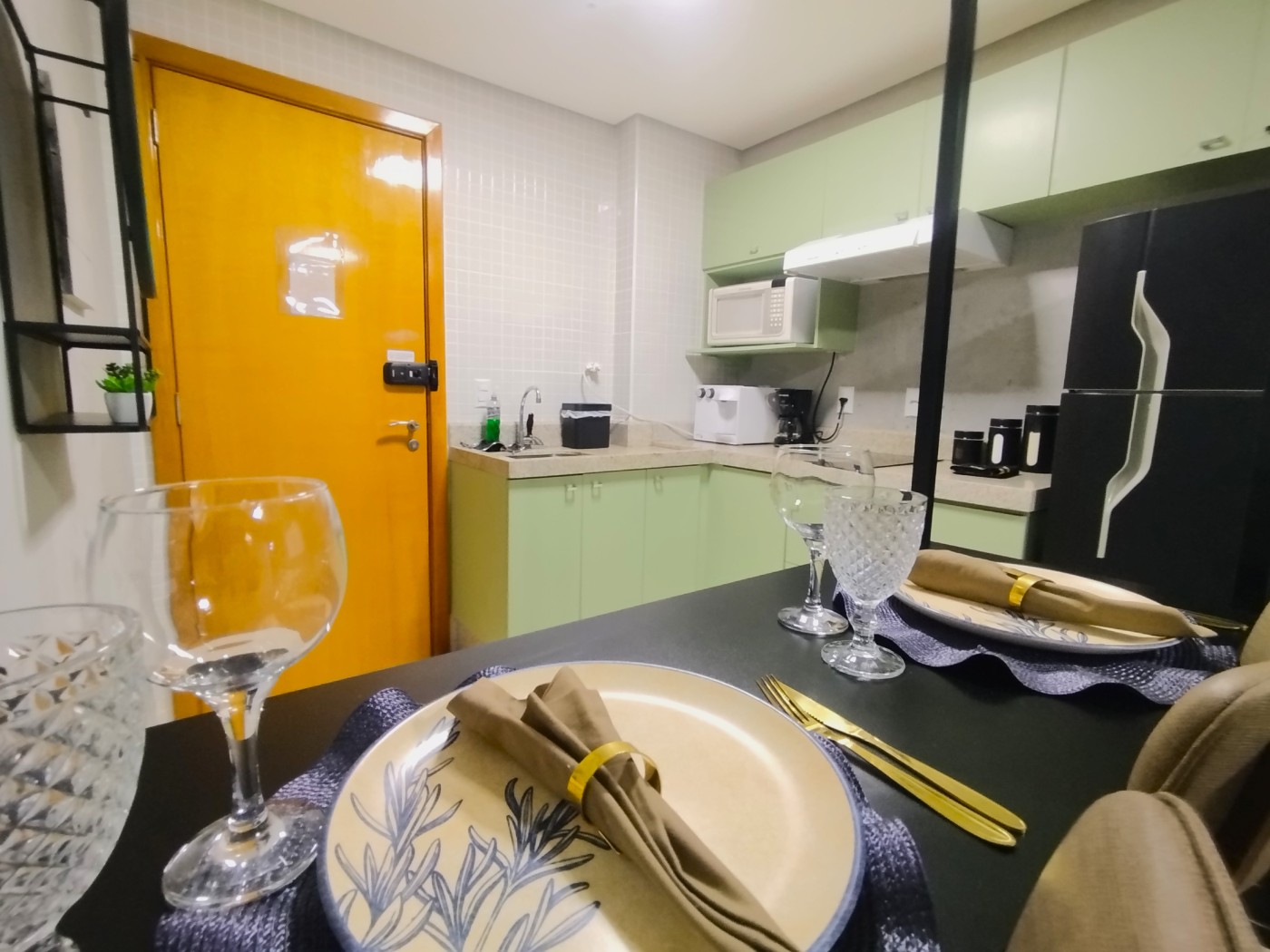 Apartamento para Venda em Goiânia, Jardim Goiás, 1 dormitório, 1 suíte, 1 banheiro, 1 v